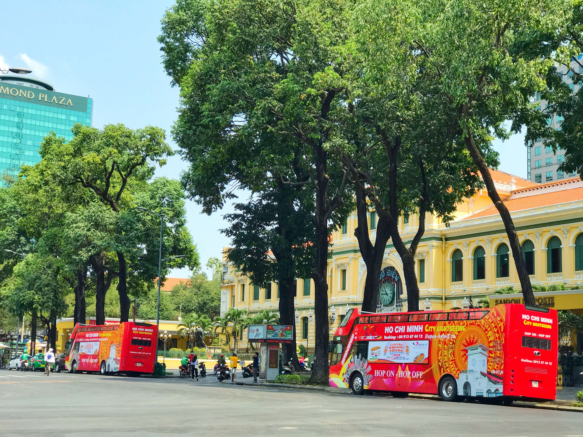 Các điểm du lịch tại TP.HCM vắng hoàn toàn sau quyết định dừng nhập cảnh người nước ngoài vào Việt Nam - Ảnh 12. Các điểm du lịch tại TP.HCM vắng hoàn toàn sau quyết định dừng nhập cảnh người nước ngoài vào Việt Nam - Ảnh 12.