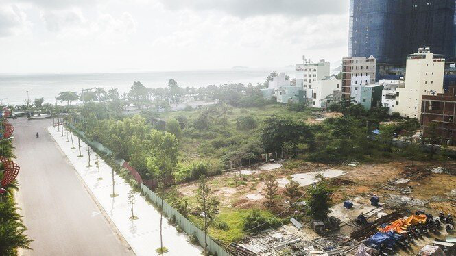 Hơn 10.000m2 đất vàng ở Quy Nhơn sắp có chủ mới sau nhiều năm xanh cỏ
- Ảnh 1. Hơn 10.000m2 đất vàng ở Quy Nhơn sắp có chủ mới sau nhiều năm xanh cỏ
- Ảnh 1.