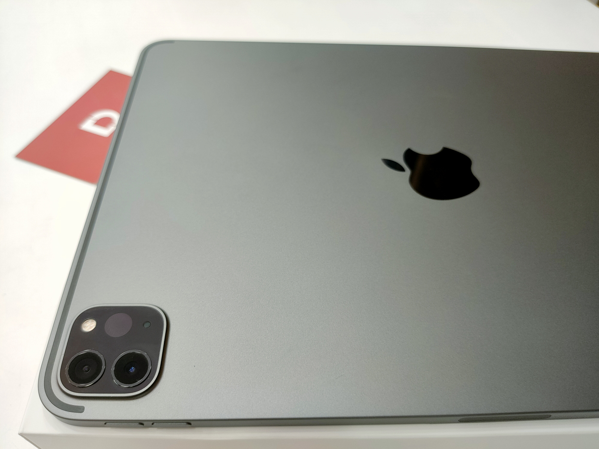 Trên tay nhanh iPad Pro 2020 vừa mới về Việt Nam - Ảnh 3.