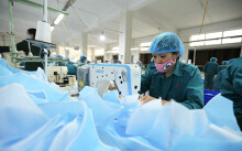 Khẩu trang phòng Covid-19: Bên trong nhà máy thuộc Bộ Quốc phòng 'chống dịch như chống giặc'