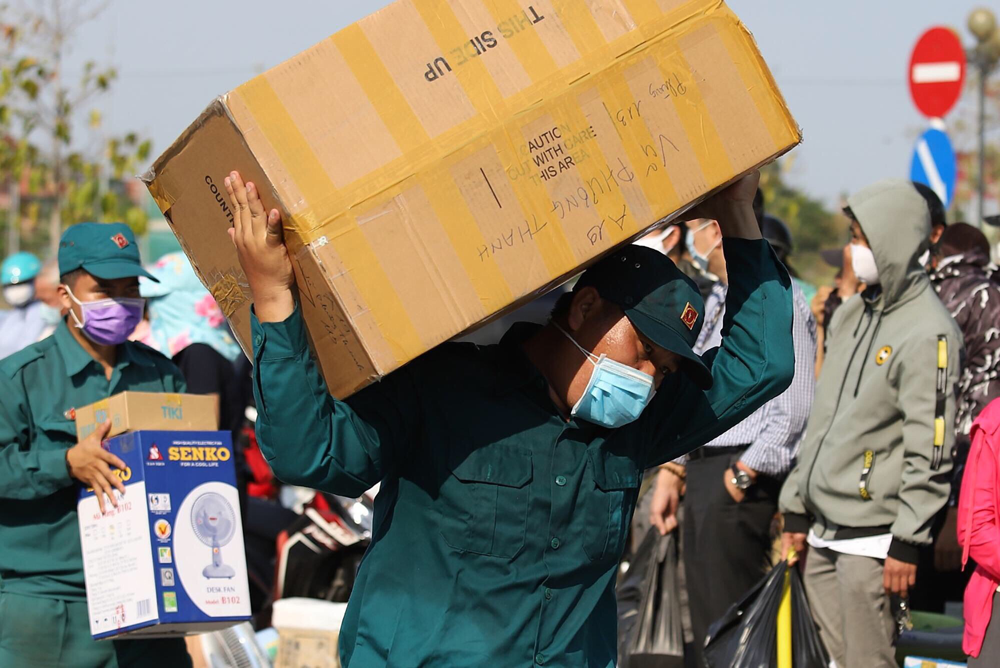 Chuỗi cà phê méo mặt với phí thuê mặt bằng chục tỉ mỗi tháng - Ảnh 3. Chuỗi cà phê méo mặt với phí thuê mặt bằng chục tỉ mỗi tháng - Ảnh 3.