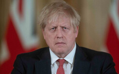 Thủ tướng Anh Boris Johnson tự cách li sau khi xét nghiệm dương tính với virus corona