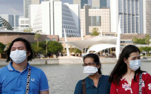 Từ hôm nay, Singapore sẽ bỏ tù và phạt tiền những người vi phạm qui tắc phòng dịch Covid-19