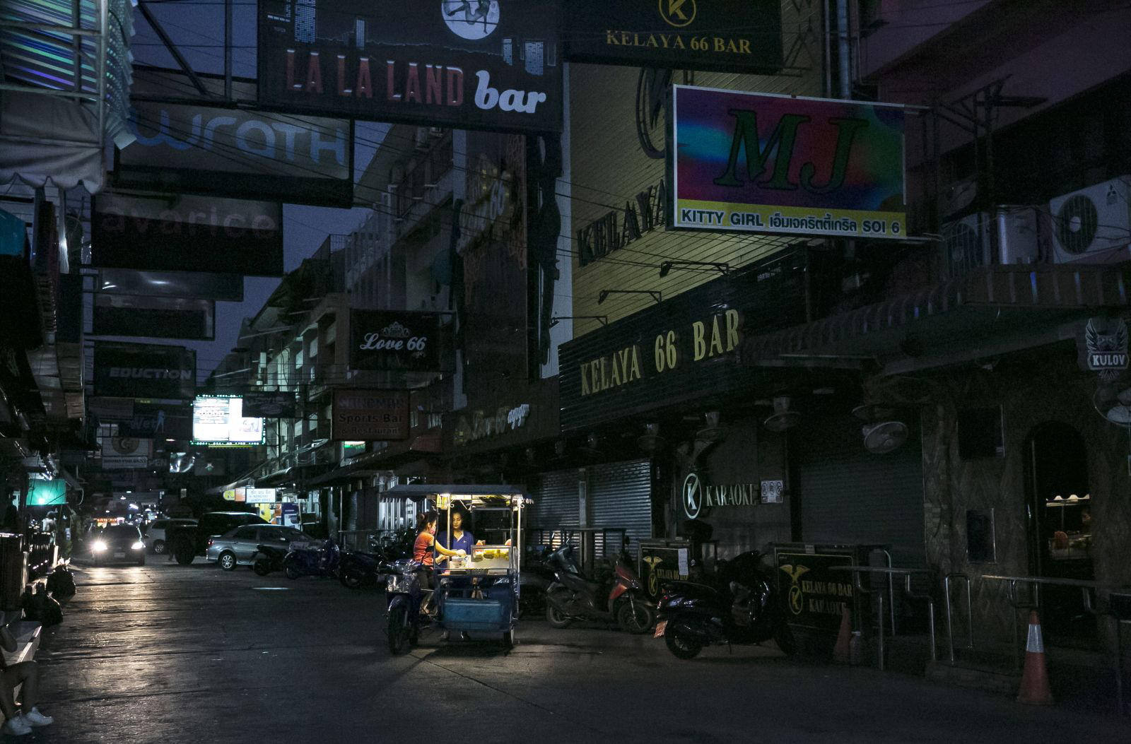 Những hình ảnh đáng nhớ trong hành trình chiến đấu chống Covid 19 trên khắp thế giới trong tháng 3 - Ảnh 11. Những hình ảnh đáng nhớ trong hành trình chiến đấu chống Covid 19 trên khắp thế giới trong tháng 3 - Ảnh 11.