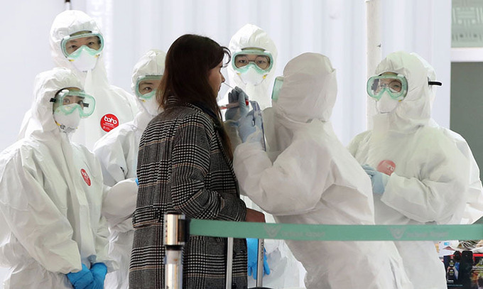 Cập nhật dịch virus corona trên thế giới ngày 29/3: Số người tử vong ở Tây Ban Nha tăng kỉ lục, Mỹ tiếp tục là vùng dịch lớn nhất thế giới - Ảnh 3. Cập nhật dịch virus corona trên thế giới ngày 29/3: Số người tử vong ở Tây Ban Nha tăng kỉ lục, Mỹ tiếp tục là vùng dịch lớn nhất thế giới - Ảnh 3.