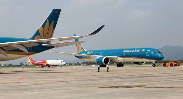 Từ mai (30/3), Vietnam Airlines, Vietjet, Bamboo Airways, Jetstar chỉ còn bay 1 chuyến/ngày chặng Hà Nội - TP HCM - Ảnh 1. Từ mai (30/3), Vietnam Airlines, Vietjet, Bamboo Airways, Jetstar chỉ còn bay 1 chuyến/ngày chặng Hà Nội - TP HCM - Ảnh 1.