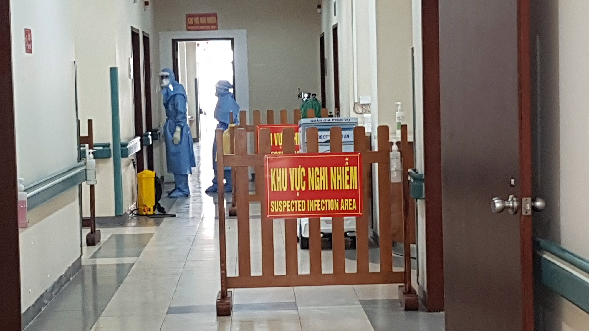 Bác sĩ tình nguyện vào tâm dịch Covid-19: 'Chọn nghề phải xứng với nghề!' - Ảnh 8.