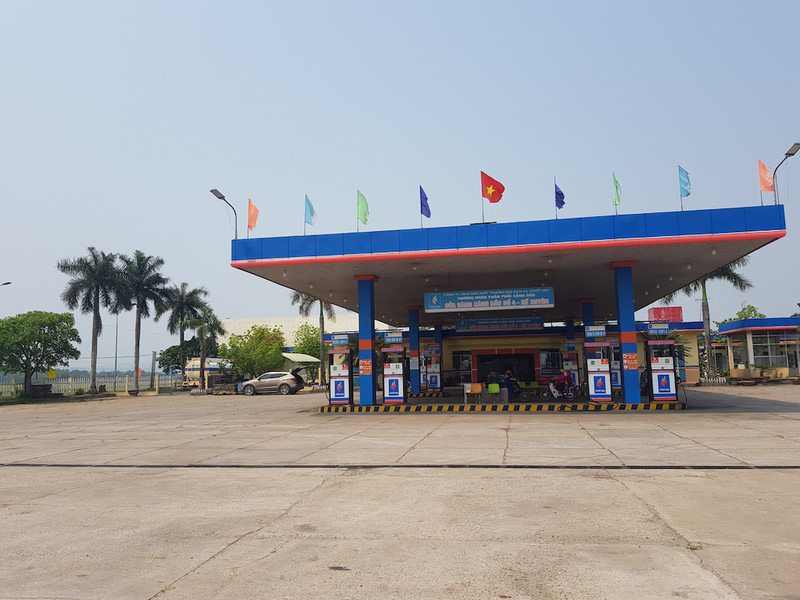 Nhiều cây xăng ở Quảng Nam đột ngột báo hết xăng - Ảnh 4.