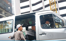 Tạm dừng toàn bộ xe hợp đồng, du lịch trên 9 chỗ, hạn chế xe khách, tàu đi và đến Hà Nội, TP HCM từ hôm nay