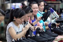 Nhiều người lao động bị 'đẩy' ra đường trong tâm dịch