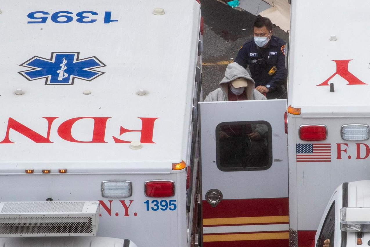 Bang New York có hơn 1.000 ca tử vong vì dịch Covid-19, trong đó có một trường hợp dưới 18 tuổi - Ảnh 4.
