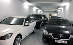 Những ngày buồn hiu, ô tô cũ bán lỗ trăm triệu vẫn ế khách