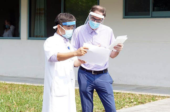 Cập nhật tình hình virus corona ở Việt Nam hôm nay 31/3: Số ca nhiễm mới giảm mạnh, thêm 2 bệnh nhân dự kiến ra viện vào ngày mai - Ảnh 1. Cập nhật tình hình virus corona ở Việt Nam hôm nay 31/3: Số ca nhiễm mới giảm mạnh, thêm 2 bệnh nhân dự kiến ra viện vào ngày mai - Ảnh 1.