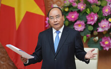 Thủ tướng: Lo an sinh xã hội, bảo vệ tính mạng, sức khoẻ nhân dân là quan trọng chứ không phải sản xuất và kinh tế