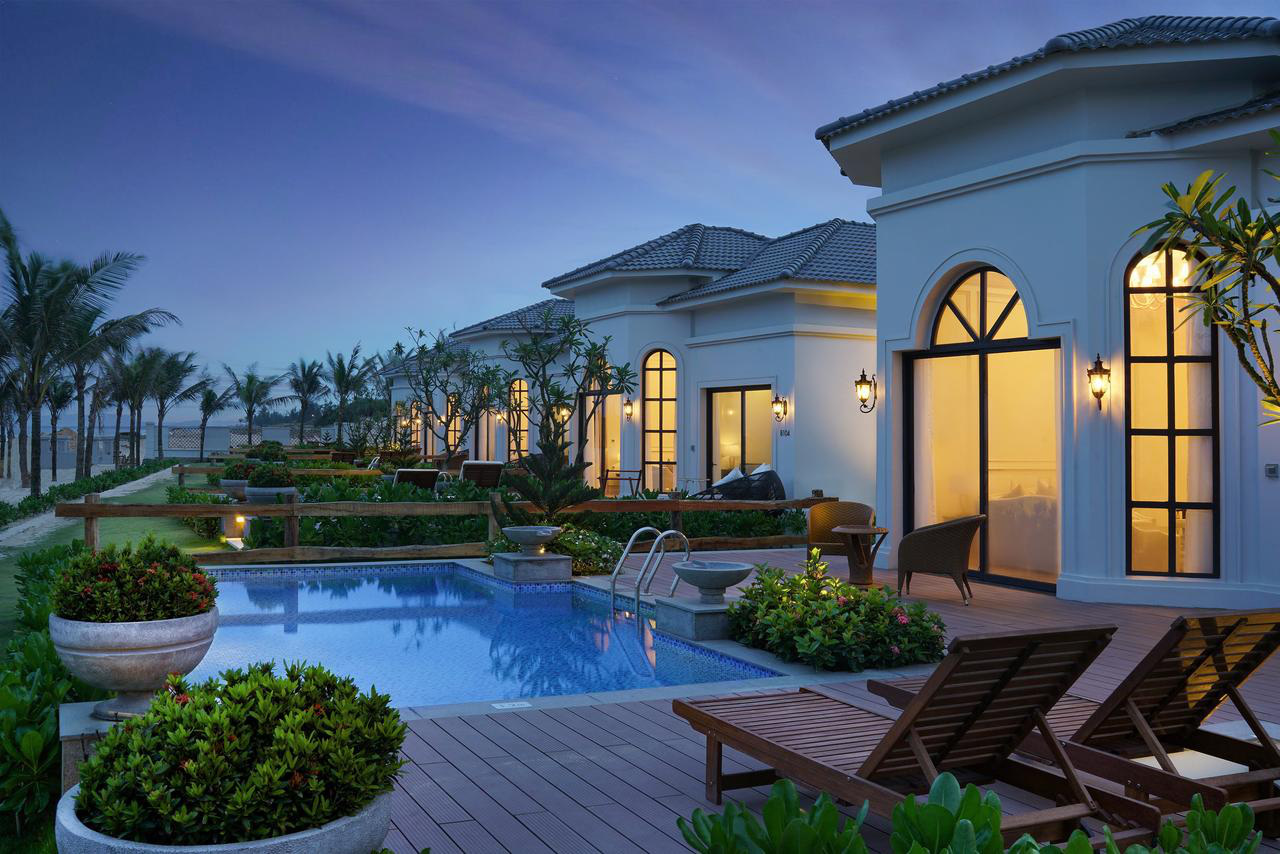 Vinpearl bổ nhiệm tân Tổng giám đốc, đóng cửa tạm thời một số khách sạn để bảo trì nâng cấp - Ảnh 1. Vinpearl bổ nhiệm tân Tổng giám đốc, đóng cửa tạm thời một số khách sạn để bảo trì nâng cấp - Ảnh 1.