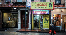 Vì virus corona, người Mỹ tại New York không muốn làm ăn với người Trung Quốc, khu Chinatown vắng hoe