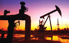 Giá xăng dầu hôm nay 10/4: OPEC+ sắp hòa thuận, giá nhiên liệu tăng vọt lên