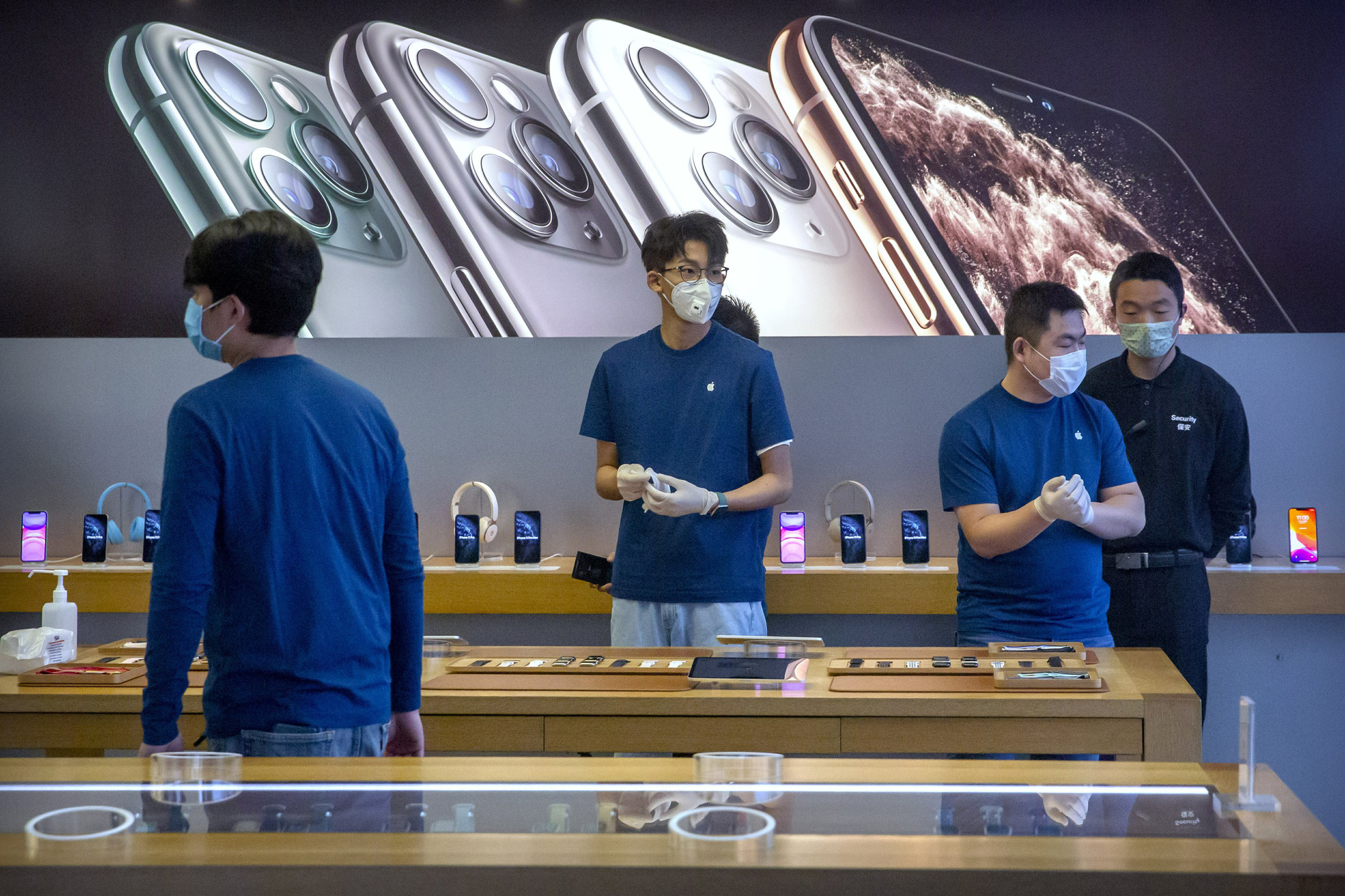 Vì sao đối với Apple, Trung Quốc vừa là "cửa sinh" vừa là "cửa tử"? - Ảnh 7. Vì sao đối với Apple, Trung Quốc vừa là "cửa sinh" vừa là "cửa tử"? - Ảnh 7.