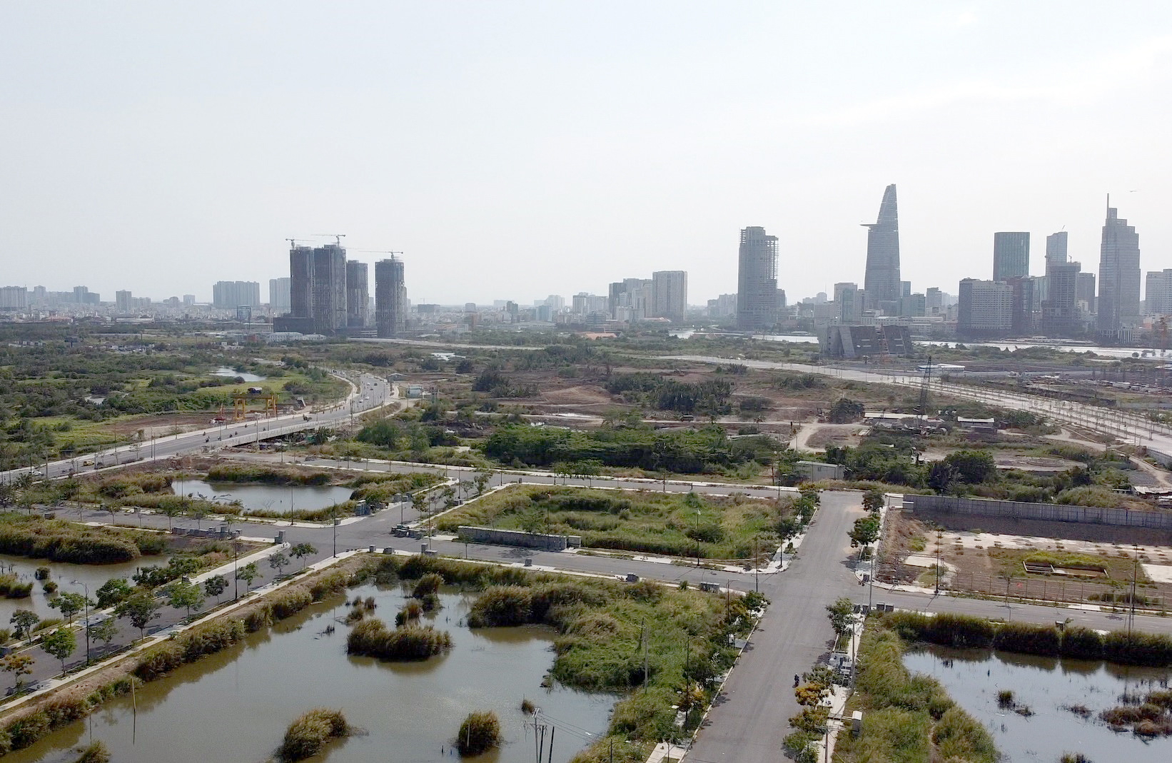 Đề nghị Bộ Chính trị xem xét, thi hành kỉ luật ông Lê Thanh Hải và ông Nguyễn Hoàng Quân - Ảnh 1. Đề nghị Bộ Chính trị xem xét, thi hành kỉ luật ông Lê Thanh Hải và ông Nguyễn Hoàng Quân - Ảnh 1.