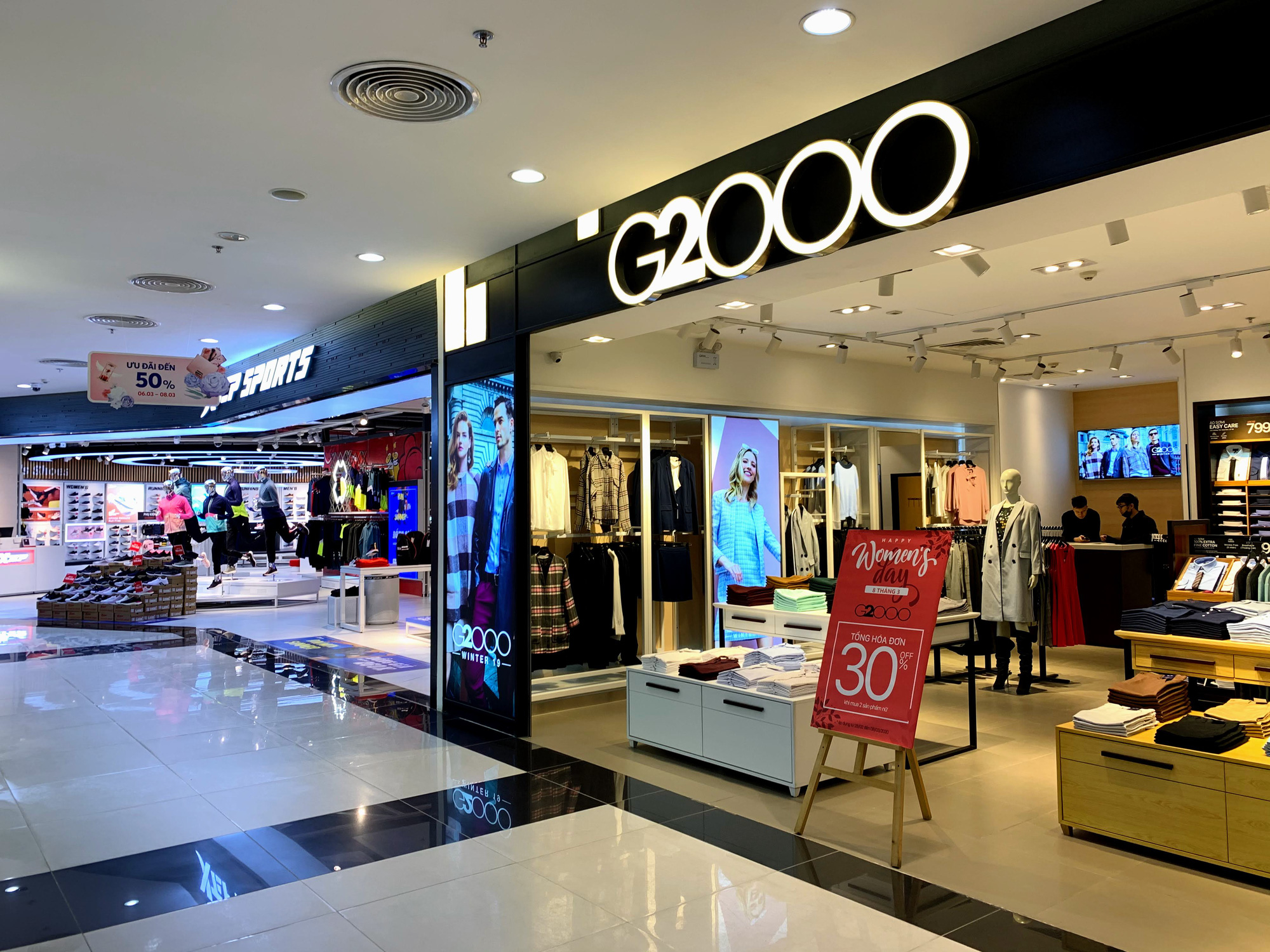 Bên trong cửa hàng Uniqlo lớn nhất Đông Nam Á ở Hà Nội có gì? - Ảnh 11.