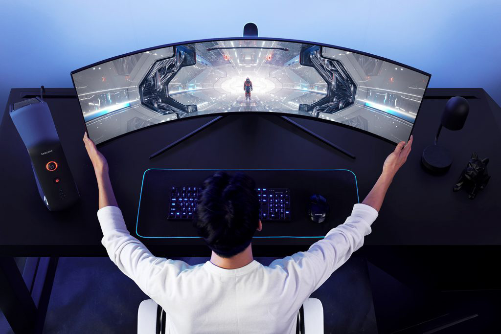 Samsung đẩy mạnh sản xuất màn hình siêu cong cho dân văn phòng và game thủ - Ảnh 1. Samsung đẩy mạnh sản xuất màn hình siêu cong cho dân văn phòng và game thủ - Ảnh 1.