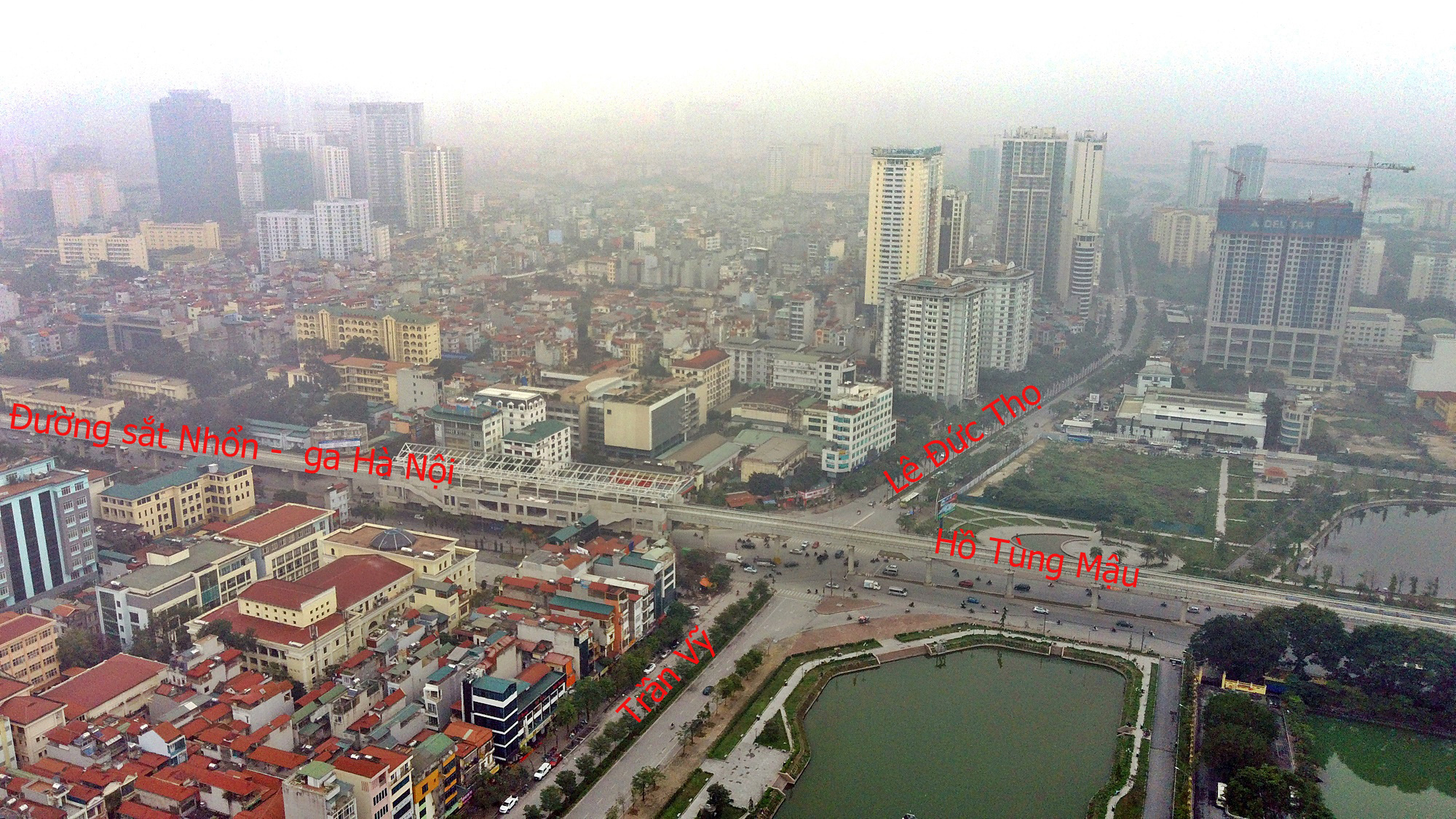 Tránh tắc nút giao Hồ Tùng Mậu - Lê Đức Thọ như thế nào? - Ảnh 14. Tránh tắc nút giao Hồ Tùng Mậu - Lê Đức Thọ như thế nào? - Ảnh 14.