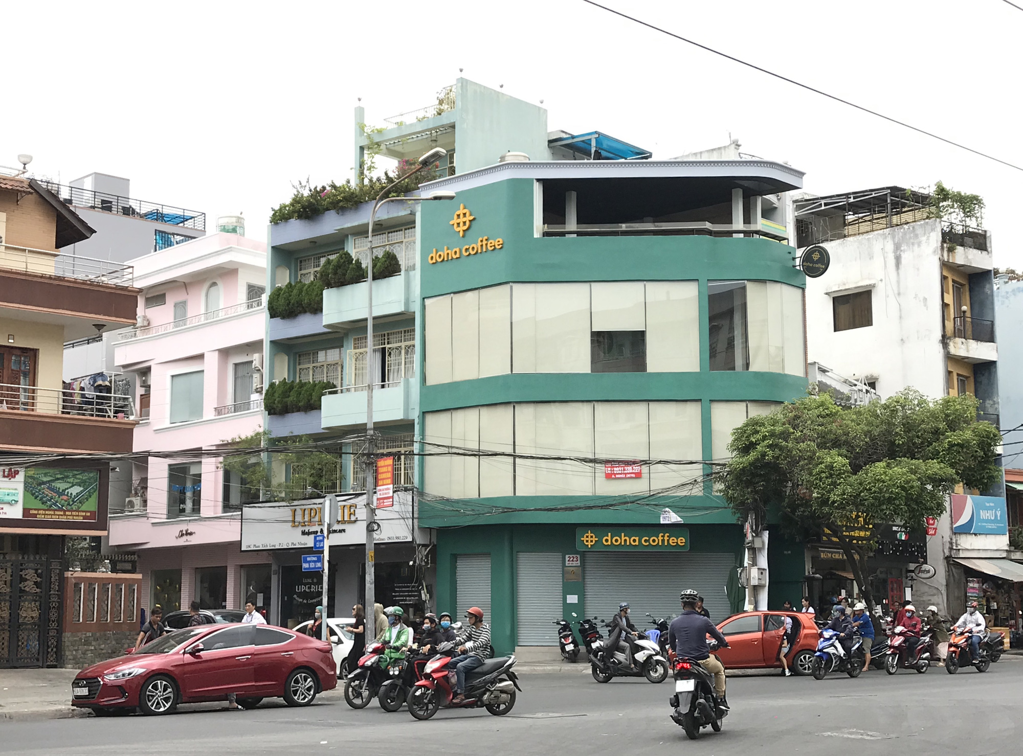 Hàng loạt nhà hàng, quán ăn tại Sài Gòn đóng cửa, mặt bằng trên đất vàng quận 1 vẫn hiếm người thuê - Ảnh 10. Hàng loạt nhà hàng, quán ăn tại Sài Gòn đóng cửa, mặt bằng trên đất vàng quận 1 vẫn hiếm người thuê - Ảnh 10.