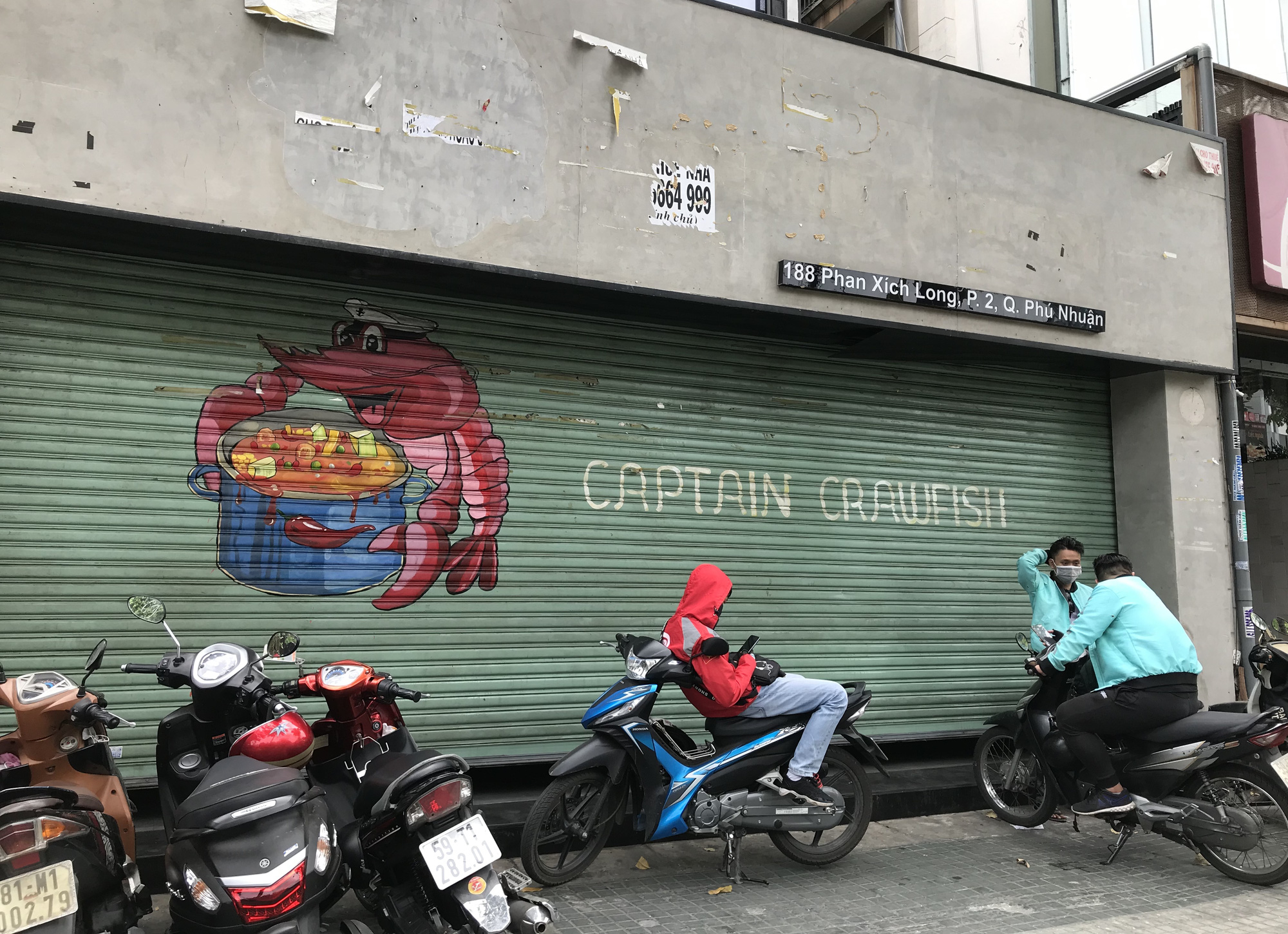 Hàng loạt nhà hàng, quán ăn tại Sài Gòn đóng cửa, mặt bằng trên đất vàng quận 1 vẫn hiếm người thuê - Ảnh 9. Hàng loạt nhà hàng, quán ăn tại Sài Gòn đóng cửa, mặt bằng trên đất vàng quận 1 vẫn hiếm người thuê - Ảnh 9.