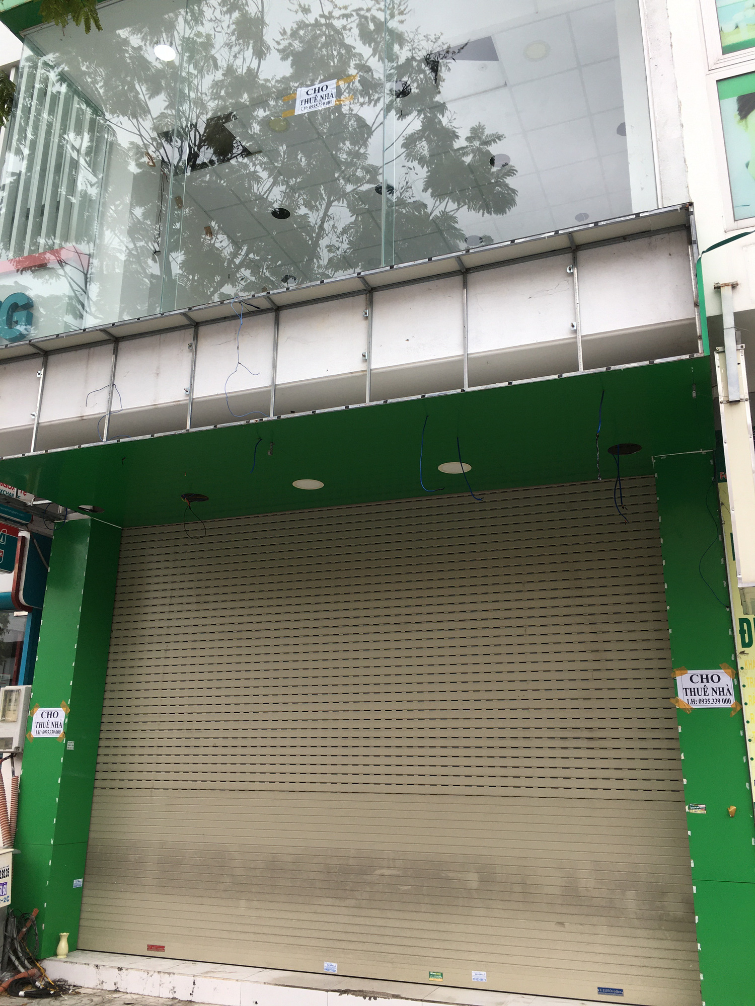 Đà Nẵng: Loạt cửa hàng phố chuyên doanh thời trang Lê Duẩn đóng cửa do ảnh hưởng bởi dịch Covid-19 - Ảnh 12.