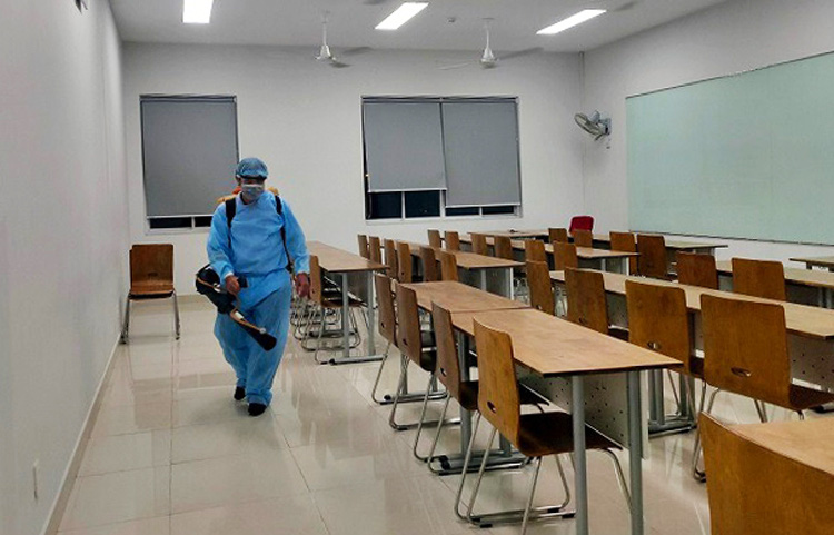 ĐHQG TP HCM cho 70.000 sinh viên nghỉ đến hết tháng 3  - Ảnh 1.