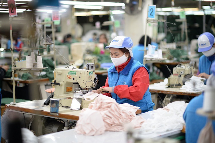 74% doanh nghiệp có nguy cơ phá sản vì dịch Covid-19 - Ảnh 1. 74% doanh nghiệp có nguy cơ phá sản vì dịch Covid-19 - Ảnh 1.