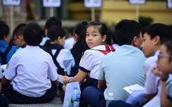 Sau ca nhiễm Covid-19 đầu tiên, hôm nay Hà Nội sẽ quyết định cho học sinh đi học lại hay nghỉ tiếp