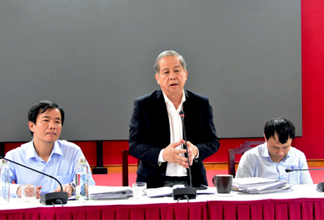 Thừa Thiên - Huế cách li 12 du khách đi cùng chuyến bay nữ bệnh nhân thứ 17 nhiễm Covid-19 - Ảnh 1. Thừa Thiên - Huế cách li 12 du khách đi cùng chuyến bay nữ bệnh nhân thứ 17 nhiễm Covid-19 - Ảnh 1.