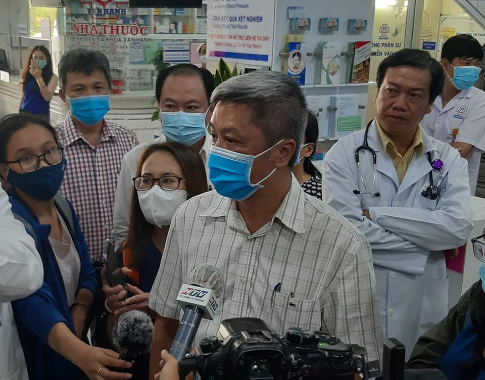 TP HCM: 20 người liên quan bệnh nhân thứ 17 nhiễm Covid-19 có kết quả âm tính với virus - Ảnh 1. TP HCM: 20 người liên quan bệnh nhân thứ 17 nhiễm Covid-19 có kết quả âm tính với virus - Ảnh 1.