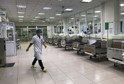 Huế 'khoanh vùng' 23 người tiếp xúc gần bệnh nhân thứ 30
