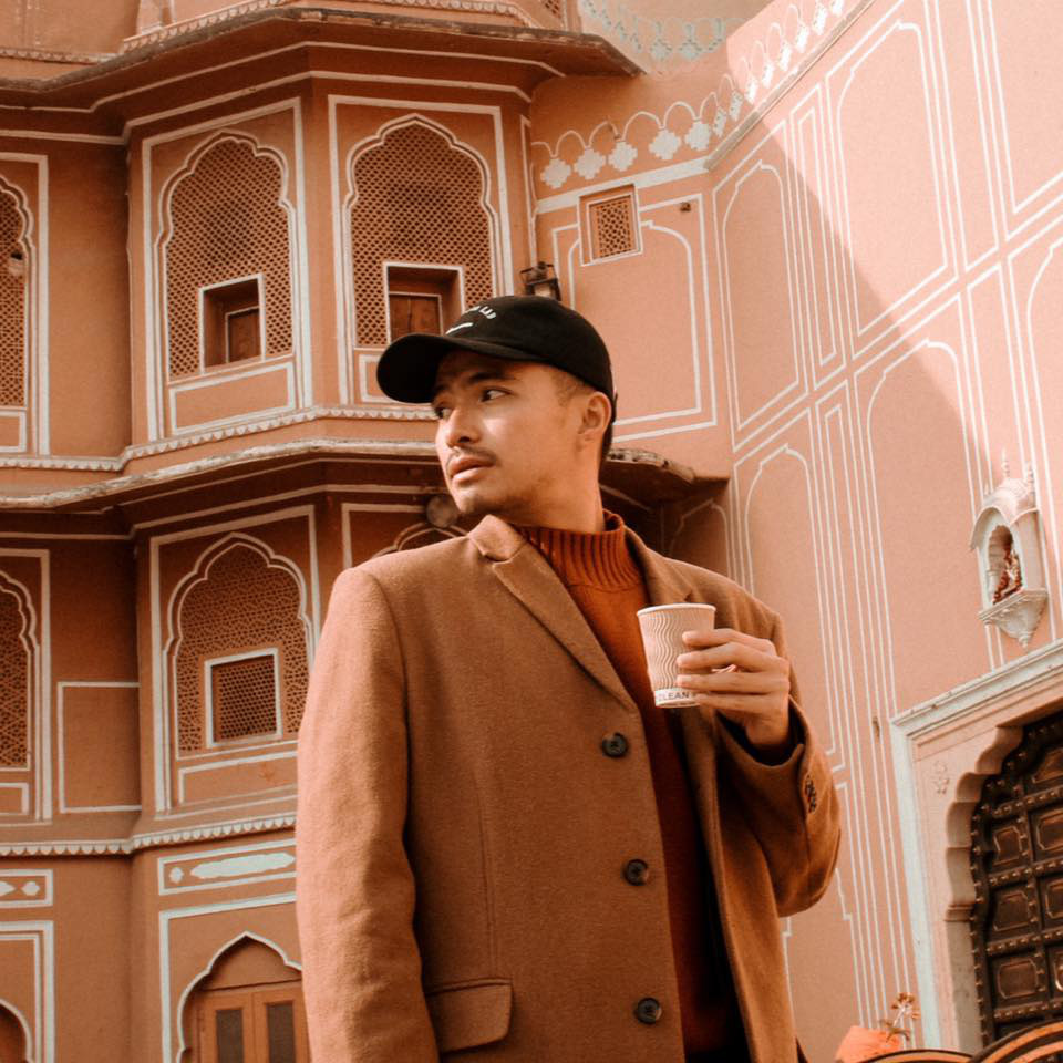 Travel blogger nổi tiếng chia sẻ về lần đầu cách li khi lưu trú tại khách sạn - Ảnh 1. Travel blogger nổi tiếng chia sẻ về lần đầu cách li khi lưu trú tại khách sạn - Ảnh 1.
