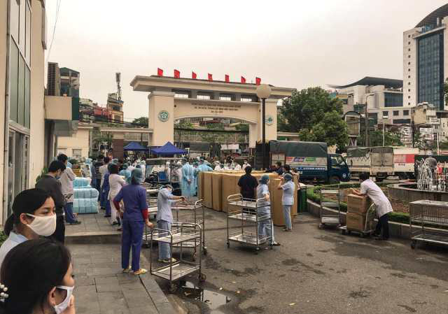 Ổ dịch tại Bệnh viện Bạch Mai đến nay vẫn được kiểm soát tốt - Ảnh 1. Ổ dịch tại Bệnh viện Bạch Mai đến nay vẫn được kiểm soát tốt - Ảnh 1.