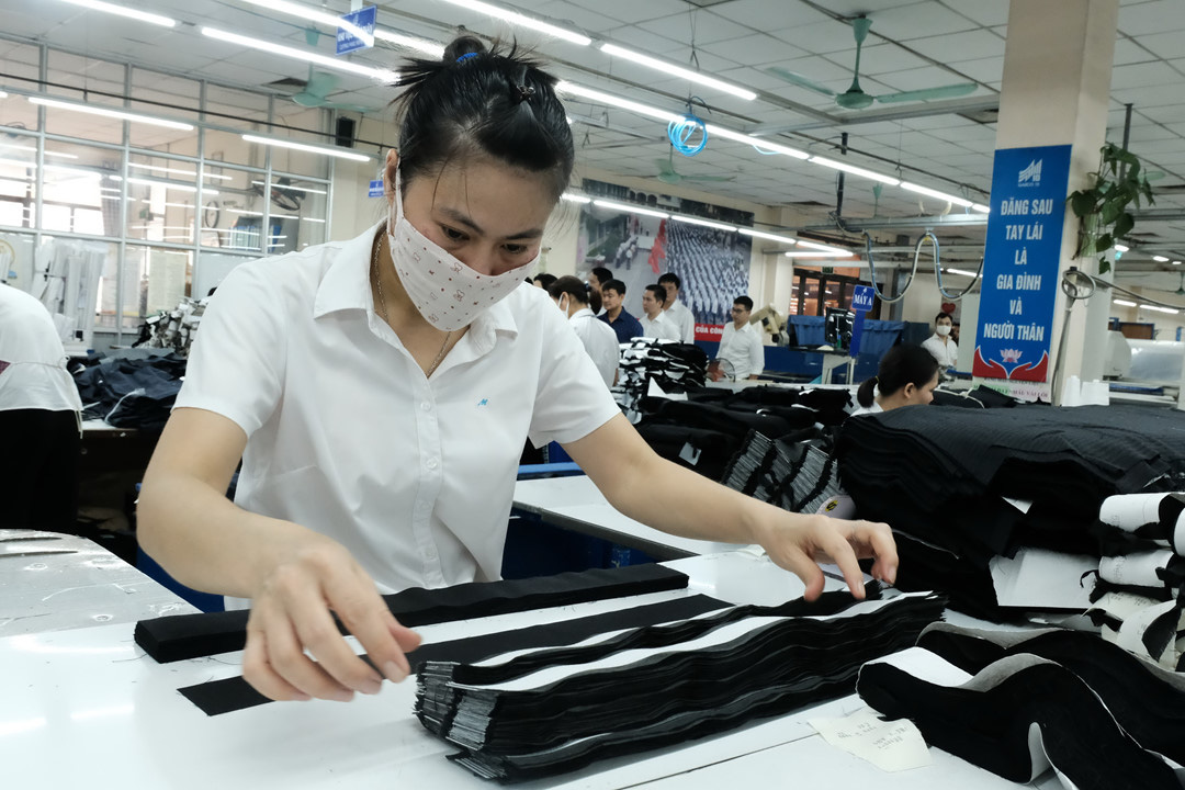 Cảnh giác với các dự báo 'sốc' về giá vàng - Ảnh 1.