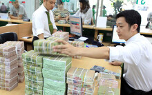 Thống đốc Lê Minh Hưng: Có đến 2 triệu tỉ đồng dư nợ bị ảnh hưởng bởi dịch Covid-19