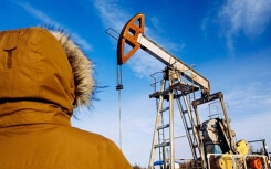 Giá xăng dầu hôm nay 11/4: OPEC+ cắt giảm sản lượng 10 triệu thùng/ngày, tuần tới nhiên liệu tăng mạnh
