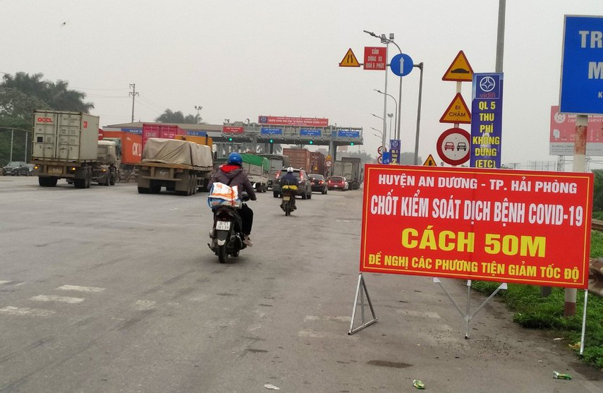 Hải Phòng tạm dừng cấp giấy xác nhận và kiểm soát phương tiện ra vào thành phố - Ảnh 1. Hải Phòng tạm dừng cấp giấy xác nhận và kiểm soát phương tiện ra vào thành phố - Ảnh 1.