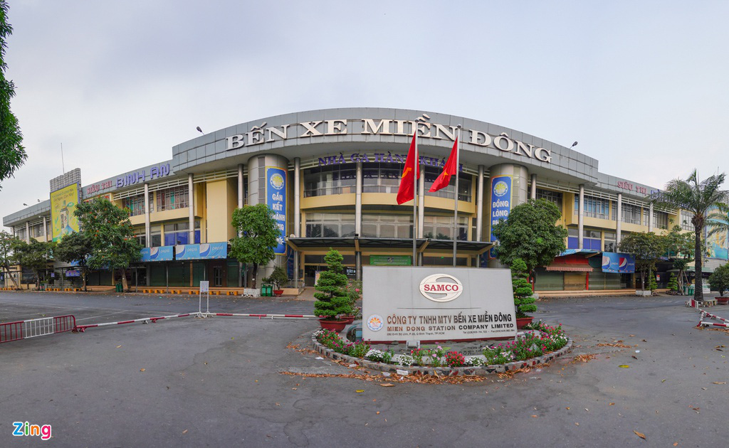 Trống vắng khác thường tại các bến xe ở TP HCM - Ảnh 1.