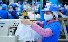 Sản xuất hơn 200 triệu khẩu trang mỗi tháng giữa mùa dịch Covid-19, Việt Nam đang mở rộng thị trường xuất khẩu ra thế giới