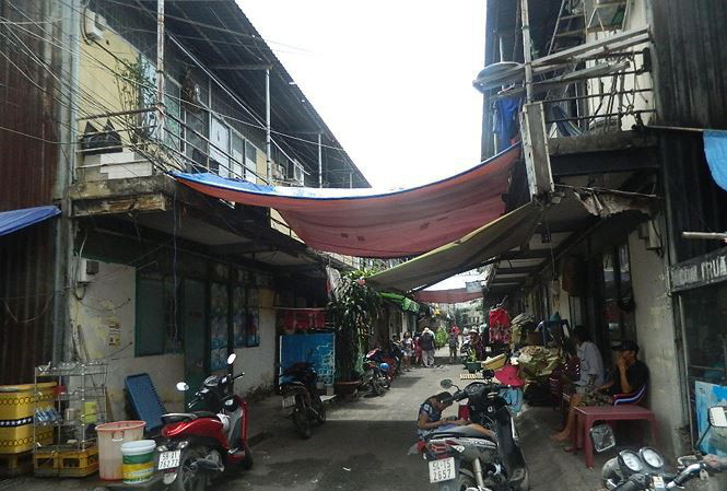 TP HCM hỗ trợ tiền thuê nhà đến 24 triệu đồng/tháng để chờ tái định cư - Ảnh 1. TP HCM hỗ trợ tiền thuê nhà đến 24 triệu đồng/tháng để chờ tái định cư - Ảnh 1.