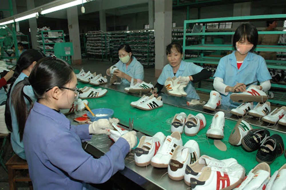 Doanh nghiệp chấp nhận 'kịch bản cay đắng' trước nguy cơ phá sản - Ảnh 1. Doanh nghiệp chấp nhận 'kịch bản cay đắng' trước nguy cơ phá sản - Ảnh 1.