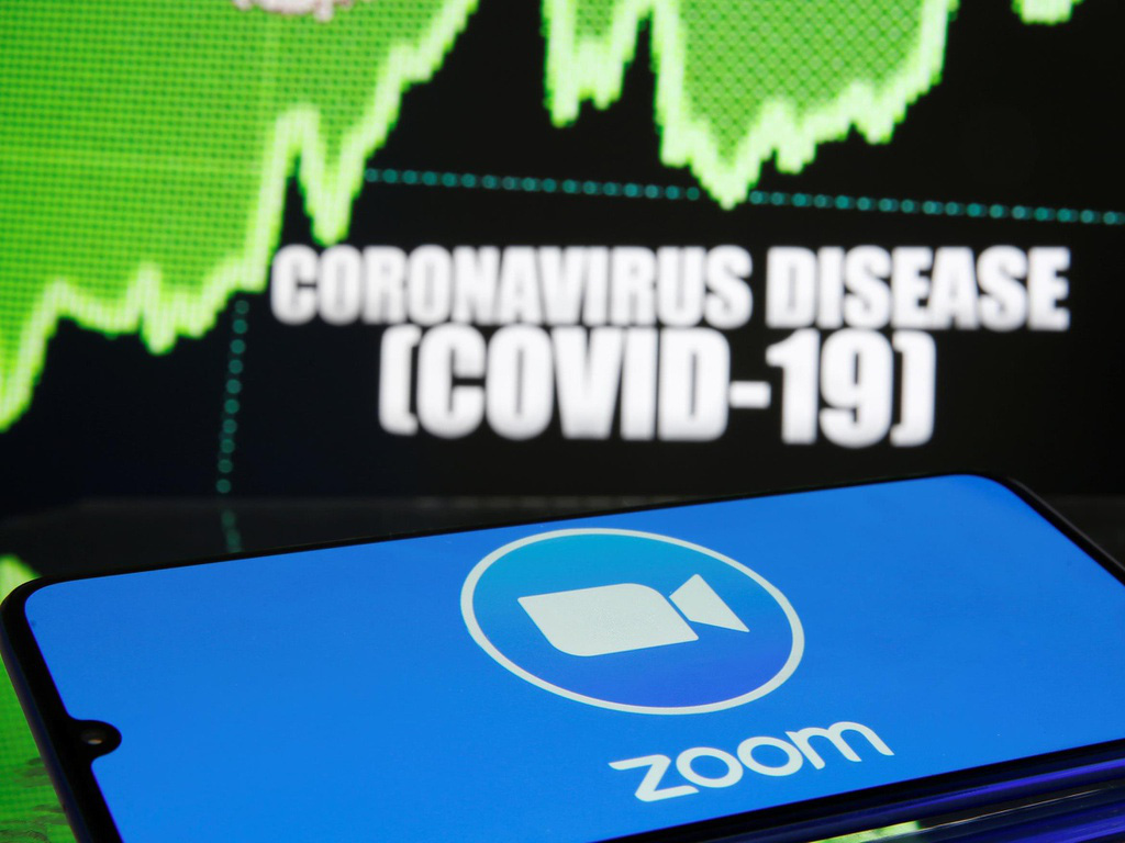 Zoom 'sụp đổ' chỉ trong 2 tuần - Ảnh 6. Zoom 'sụp đổ' chỉ trong 2 tuần - Ảnh 6.