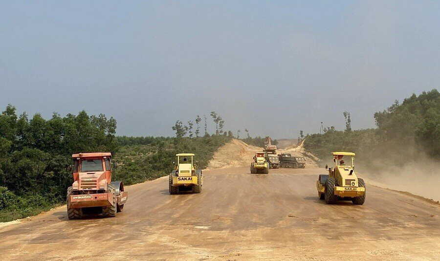 Tháng 6/2020, giải phóng xong mặt bằng toàn tuyến cao tốc Bắc - Nam - Ảnh 2. Tháng 6/2020, giải phóng xong mặt bằng toàn tuyến cao tốc Bắc - Nam - Ảnh 2.