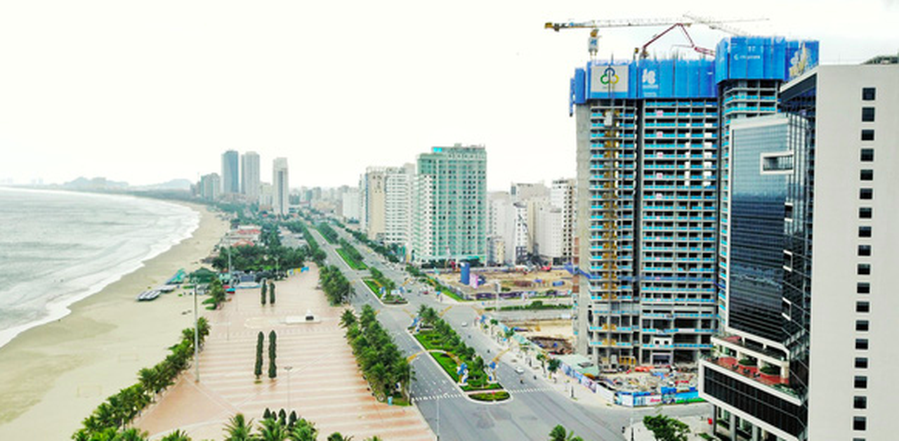 Giá nhà giảm sâu, cơ hội 'vàng' bắt đáy BĐS Quảng Nam, Đà Nẵng? - Ảnh 1. Giá nhà giảm sâu, cơ hội 'vàng' bắt đáy BĐS Quảng Nam, Đà Nẵng? - Ảnh 1.
