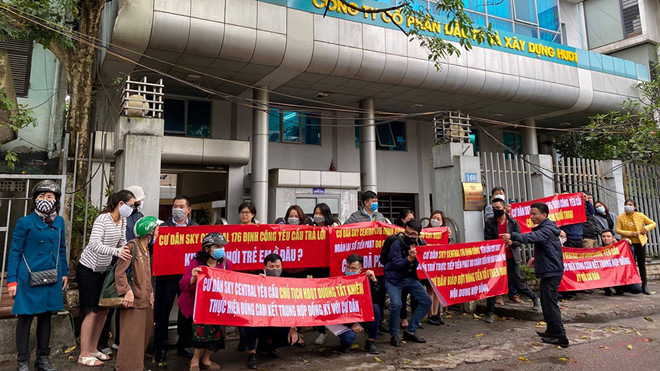 Người mua nhà tại dự án Sky Central Hà Nội tiếp tục tố HUD1 'cấm cửa' khách hàng - Ảnh 2. Người mua nhà tại dự án Sky Central Hà Nội tiếp tục tố HUD1 'cấm cửa' khách hàng - Ảnh 2.