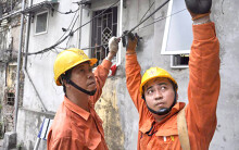 Chỉ 3 tháng, EVN đã phải huy động 1 tỉ kWh điện chạy dầu giá cao